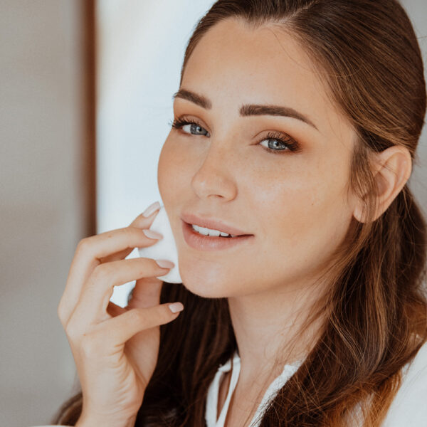 Eau végétale - Démaquillant visage et yeux sensibles  – 150ml – Image 4